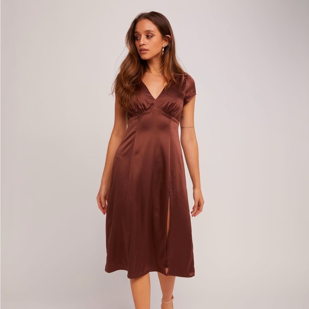 BLUE DRESS- Backyard Roses Caroline dress